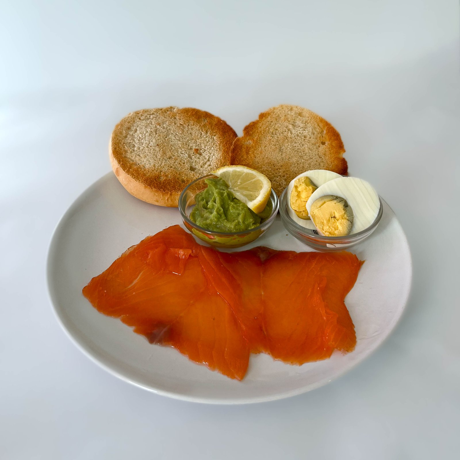 Tostadas con salmón